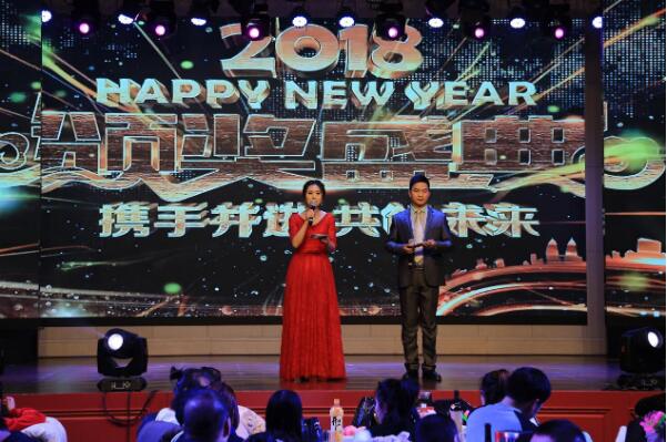 5dbdcfc580cfb.jpg 3.jpg